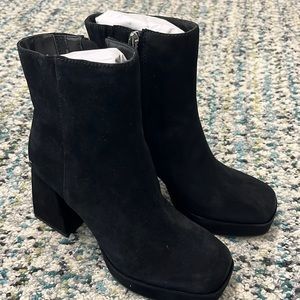 Brand new dolce vita boots